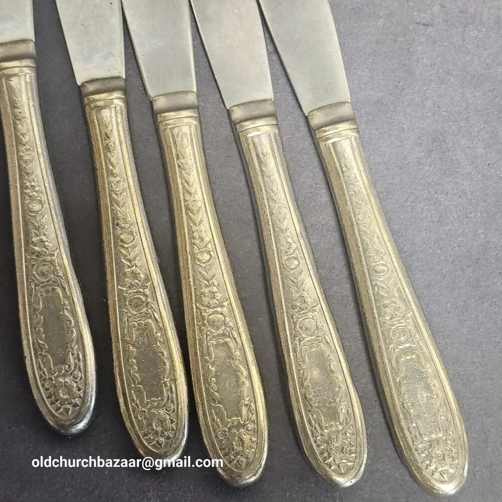 7 Vintage Silver Plated Table Dinner Knives 9”- 2 Different Patterns